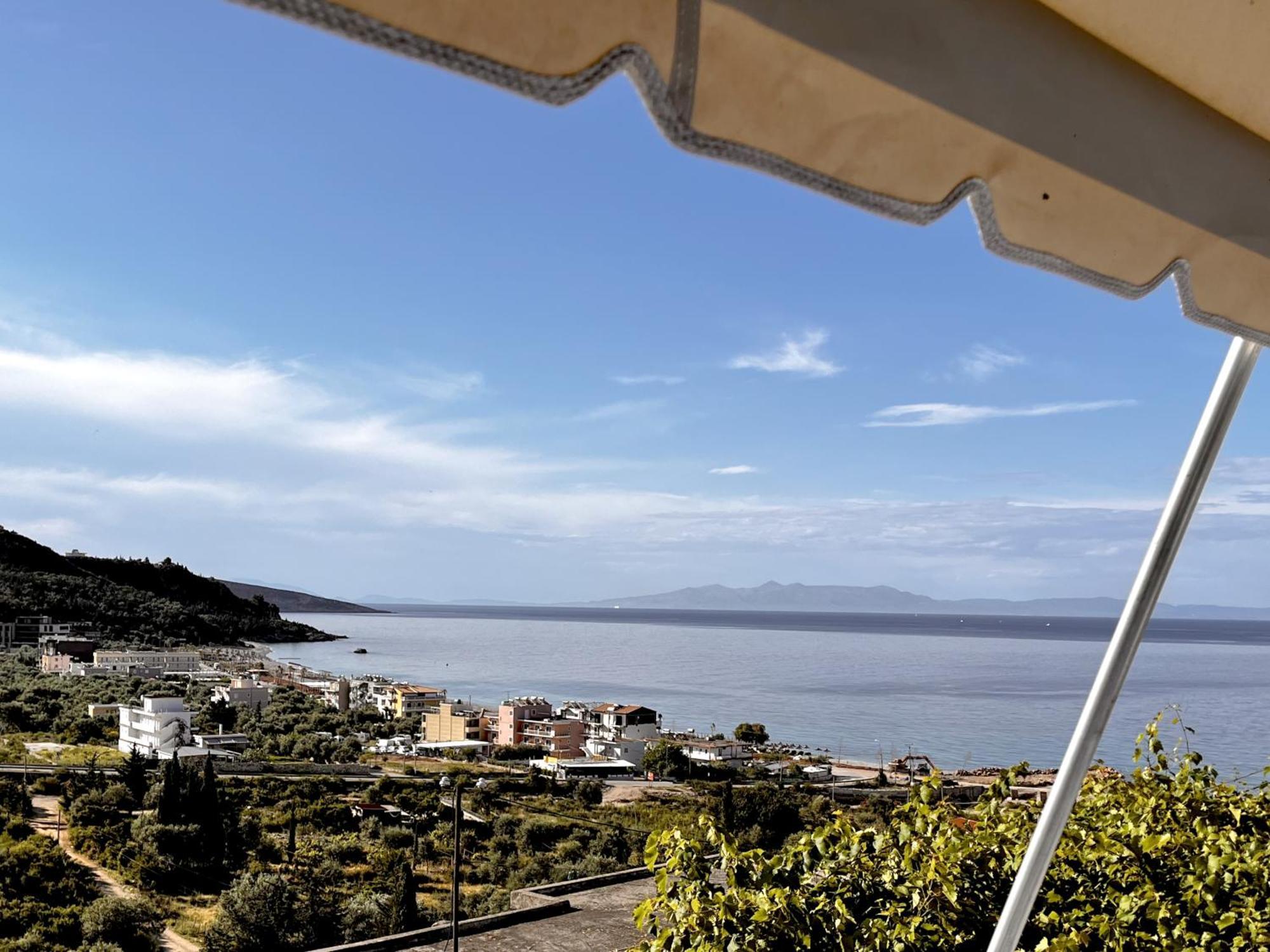 Sea Horizon House Alexis Hotel Himare Exterior photo