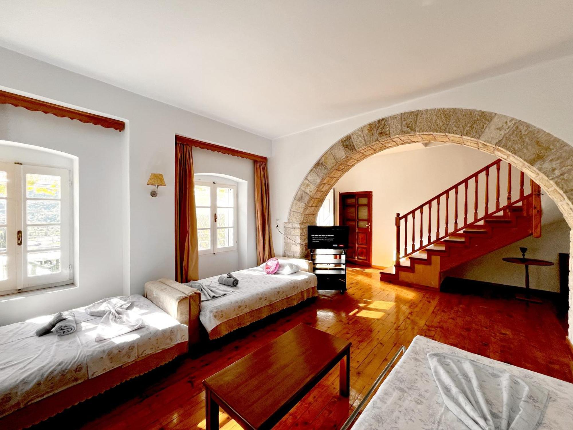 Sea Horizon House Alexis Hotel Himare Exterior photo