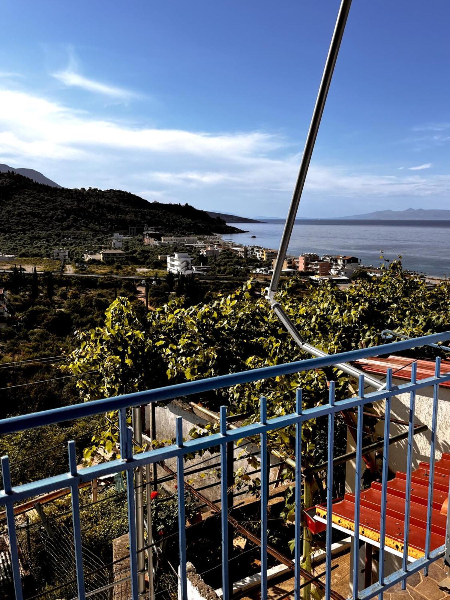 Sea Horizon House Alexis Hotel Himare Exterior photo